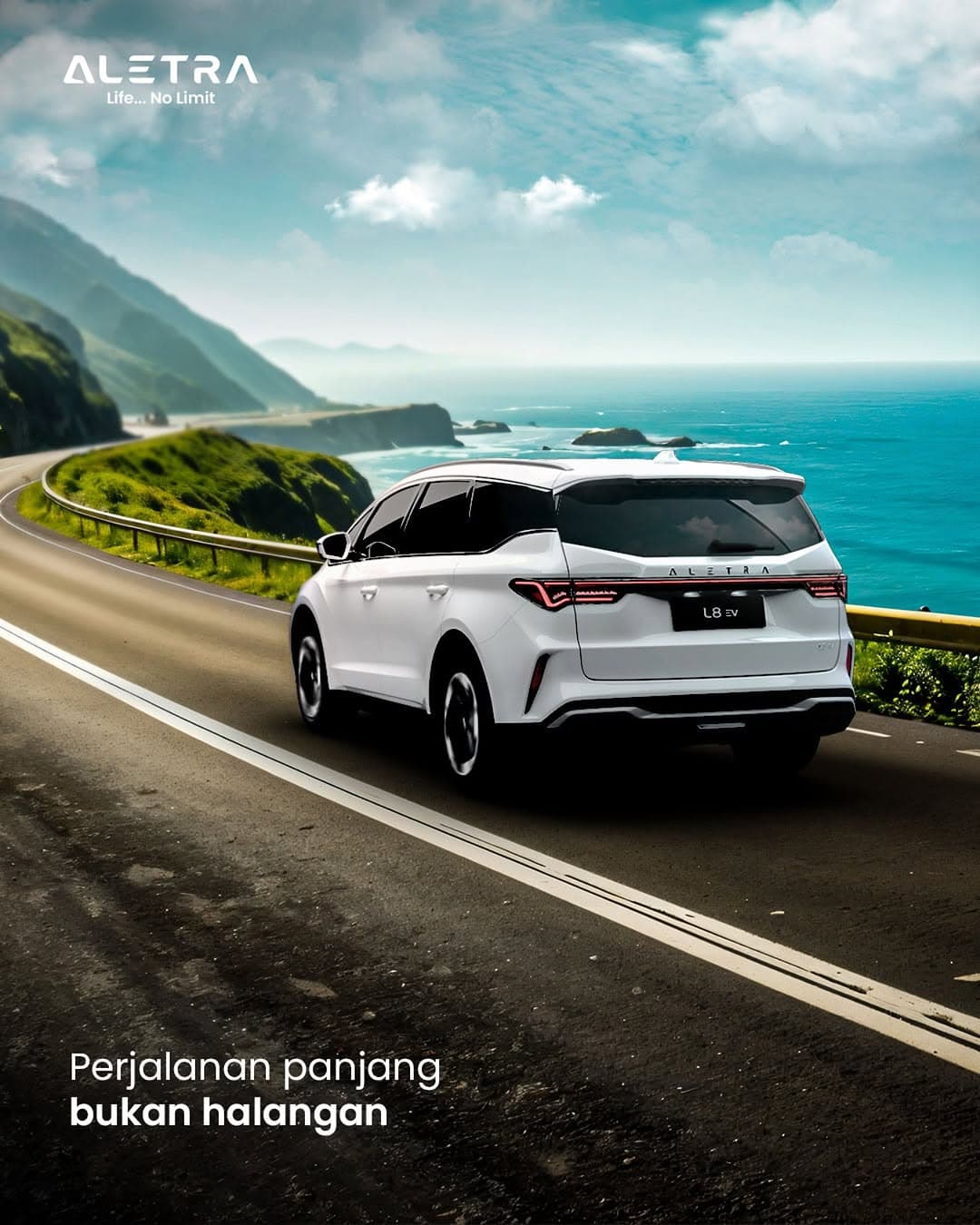 Aletra L8 di jalan tepi pantai